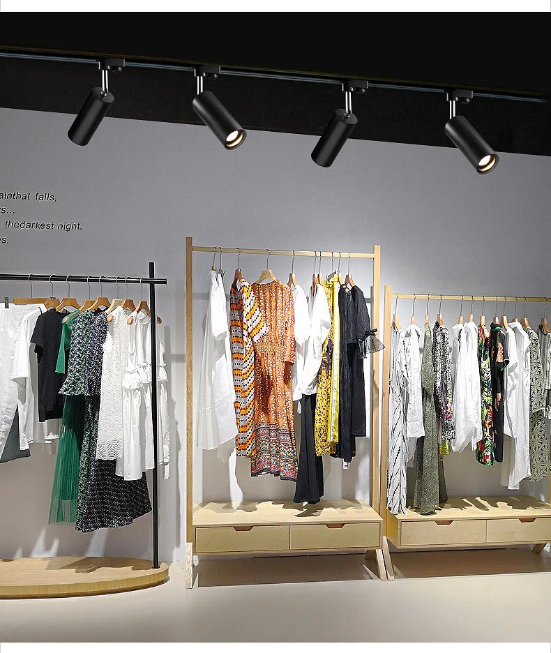 The Role of Lighting in Display Design and Visual Merchandising