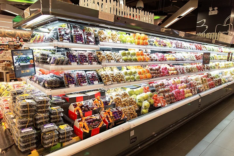 Showcase track system for retail shelving